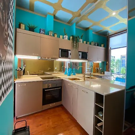 Arty In The Heart Of , Baixa Chiado