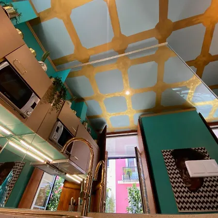 Arty In The Heart Of , Baixa Chiado Lisbon